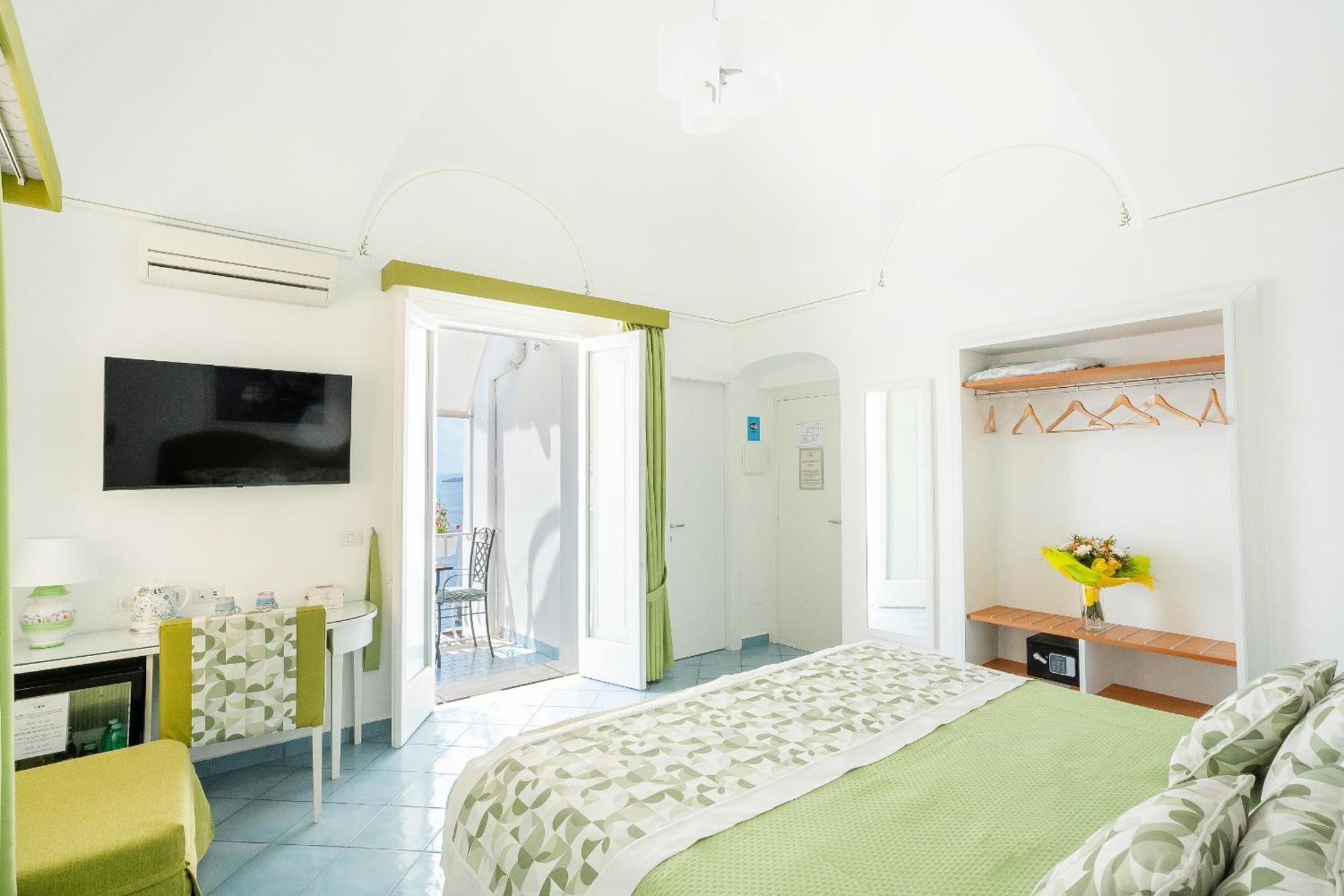 ポジターノ カーサ ニルデ Bed & Breakfast エクステリア 写真